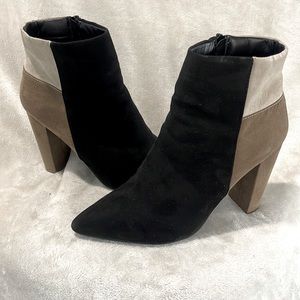 JustFab tan, black and booties, size 9